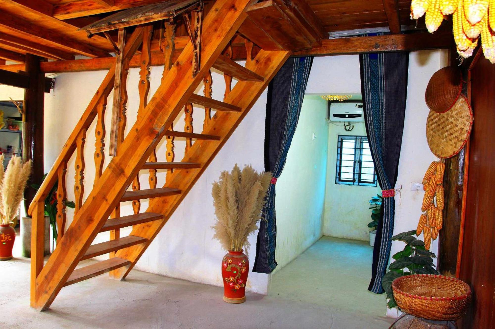 Surelee House And Trekking Hotel Sapa Bagian luar foto