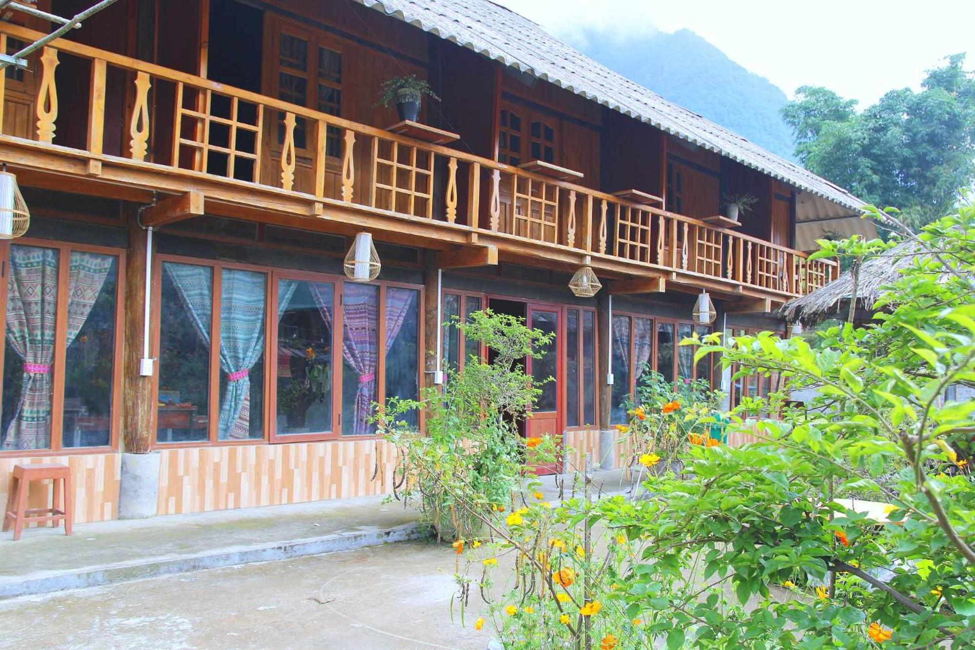 Surelee House And Trekking Hotel Sapa Bagian luar foto