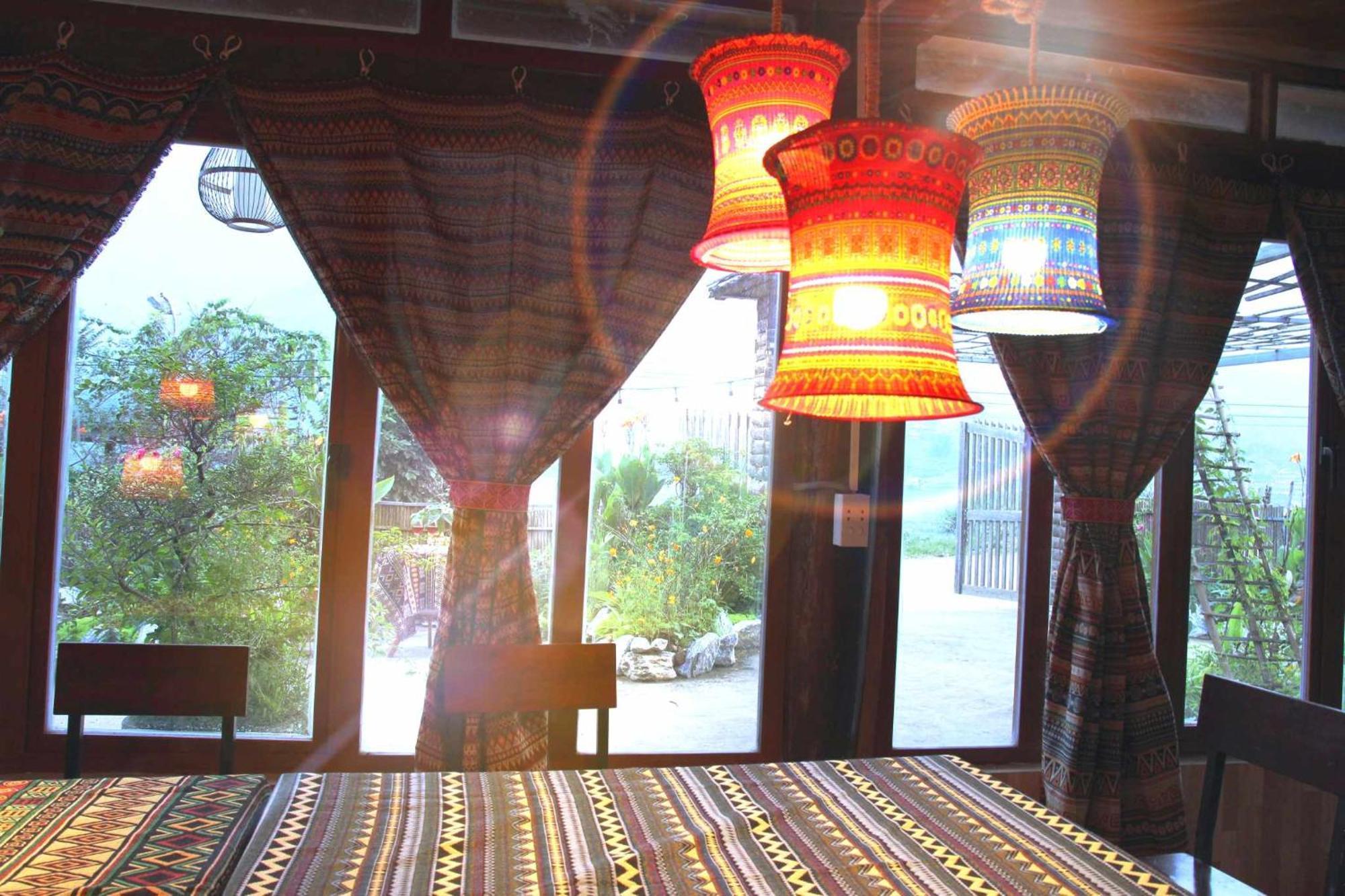 Surelee House And Trekking Hotel Sapa Bagian luar foto