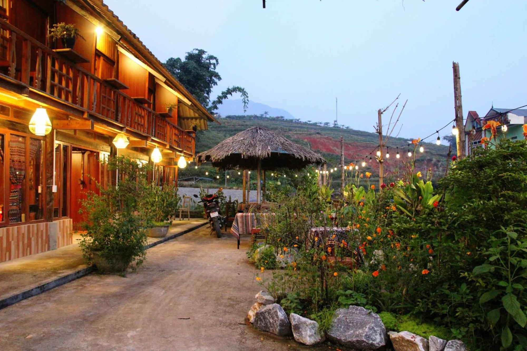 Surelee House And Trekking Hotel Sapa Bagian luar foto